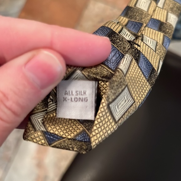 Men’s Tie, Blue, Gold, Checkered Pattern, 100% Silk, Burma-Bible, good condition - Picture 4 of 5